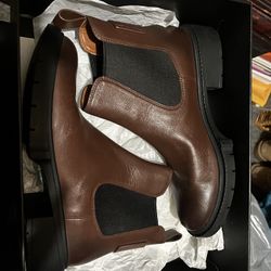 COACH LEATHER BOOTIE (Hazelnut Color)