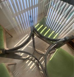 Dining room table(chairs not included)
