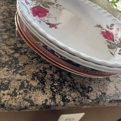 Elegant Floral Serving Platters – Lightweight Vintage-Style Set 