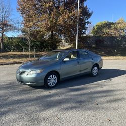 2009 Toyota Camry LE 