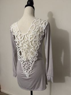 Beautiful tunic With Open Back