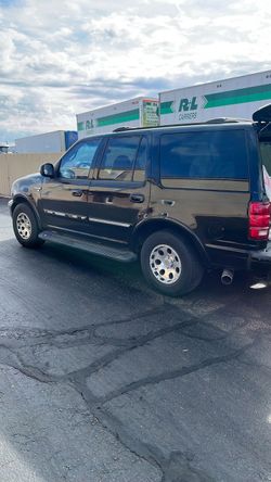 2001 Ford Expedition XLT
