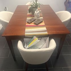 Ethan Allen dining table with extension