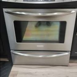 Frigidaire Stainless steel Range/Stove