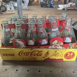 Coke Bottle 
