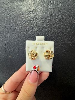 10 KT 2.6 GR YELLOW GOLD