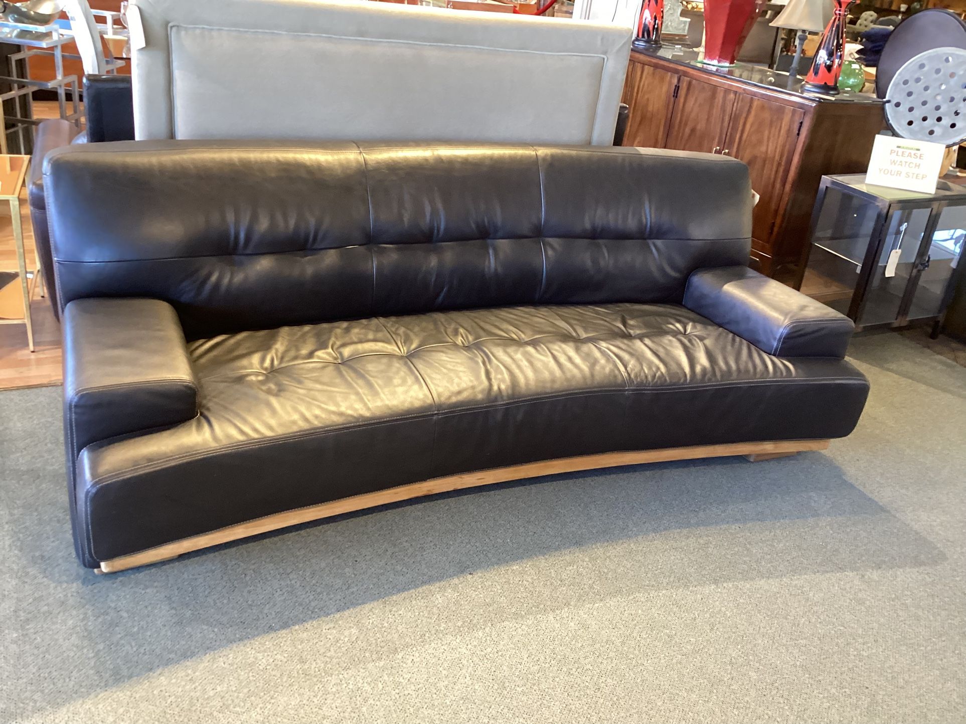 Black Tufted Leather Curve Sofa W/ Wooden Legs SKU K859QY