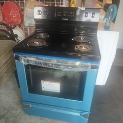 Black And Stainless Steel Electric Brand New Scratch And Dent Stove