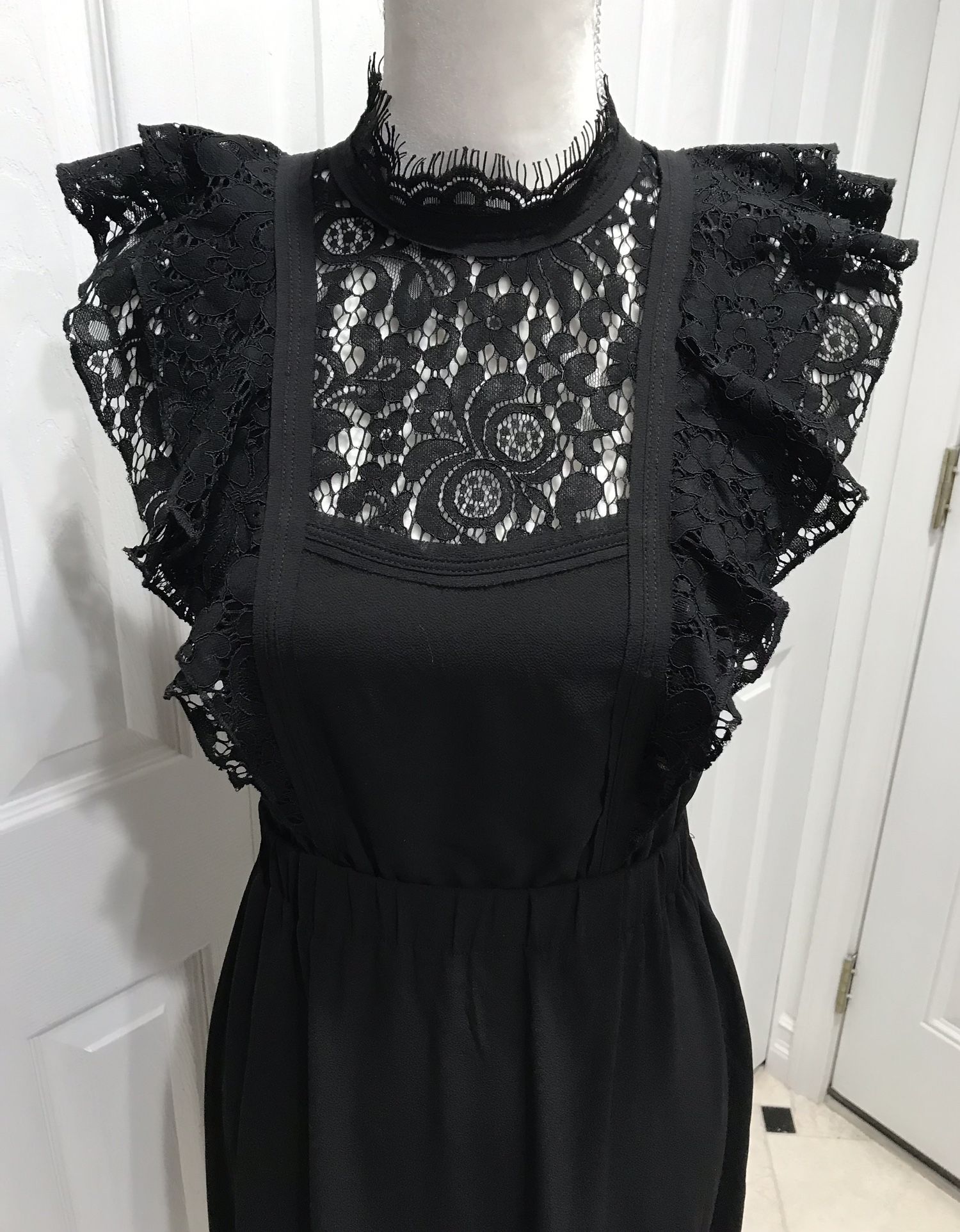 H&M Women Black MIDI Dress Lace Adorned Open Back Elastic Waist, Size 6
