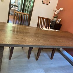 Solid Oak Dining Table And 6 Chairs