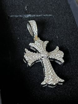 925 Sterling Silver Chrome Heart Cross Pendant