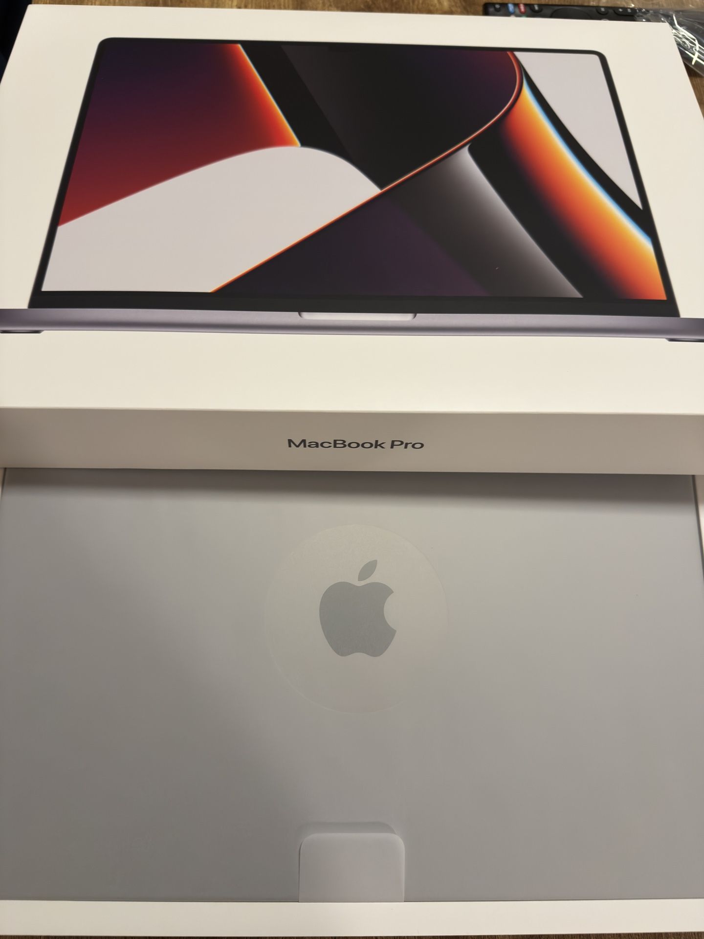 Brand New - MacBook Pro 16” M1 Pro - 32 Gb Ram - 512 Ssd