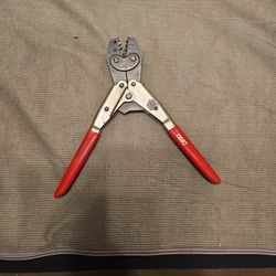DMC Crimper