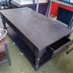 Coffee Table And End Table Set 