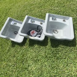 Salon Shampoo Sinks