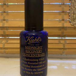 Kiehl’s Midnight Recovery Concentrate 