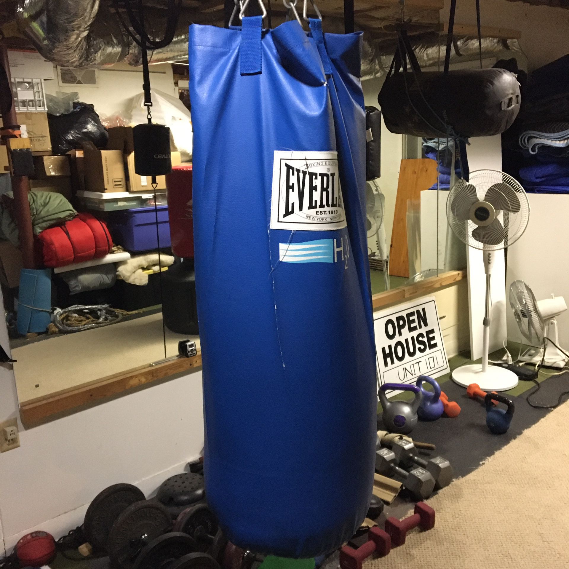 Boxing Punching Bag Lightweight Can Be Heavier 
