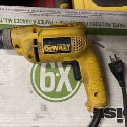 DEWALT D21008  Heavy-Duty Drill 6 Amp 3/8-Inch with Keyless Chuck