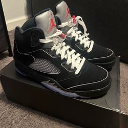 Jordan 5s black metallic