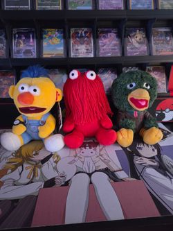 Dont Hug Me I'm Scared Plush Toy Lot