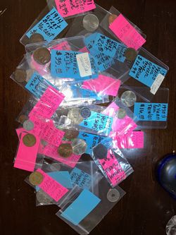 Old world foreign coins 35 of them / No silver