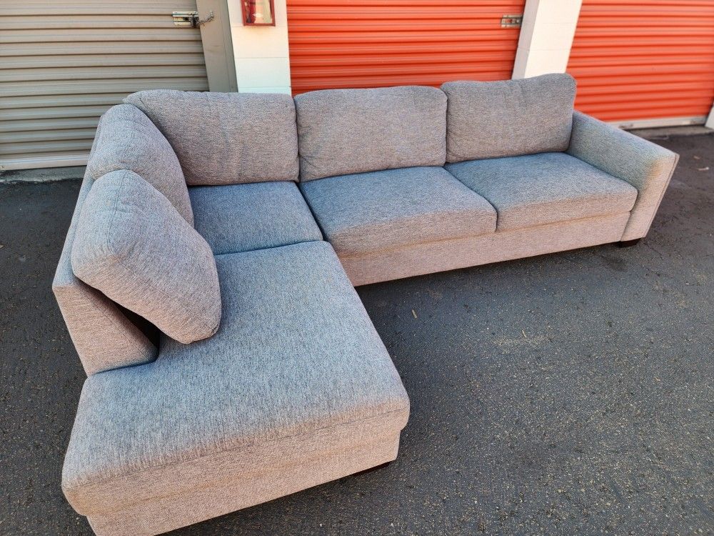 Sectional Sofa
