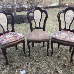 A Nice , Vintage  Table With  One Lift On Each Side, With Three Chairs , And A Nice Vintage Tray