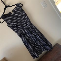Black small polka dot vintage style dress