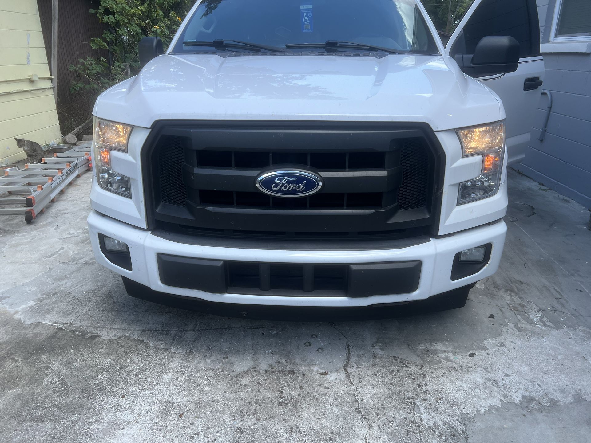 Part For Ford F-150