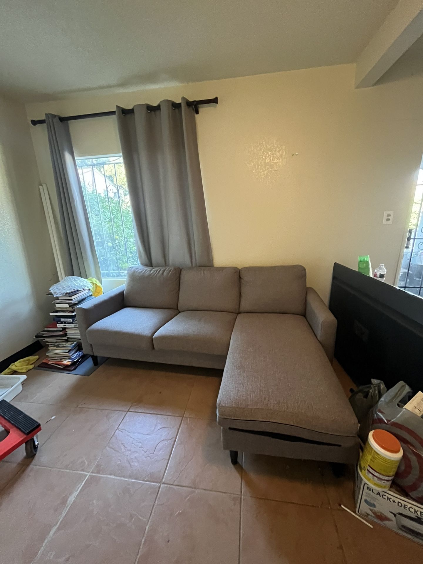 Sectional Couch 