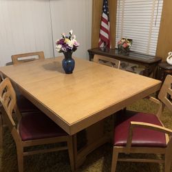 Dining Table Amd Buffett