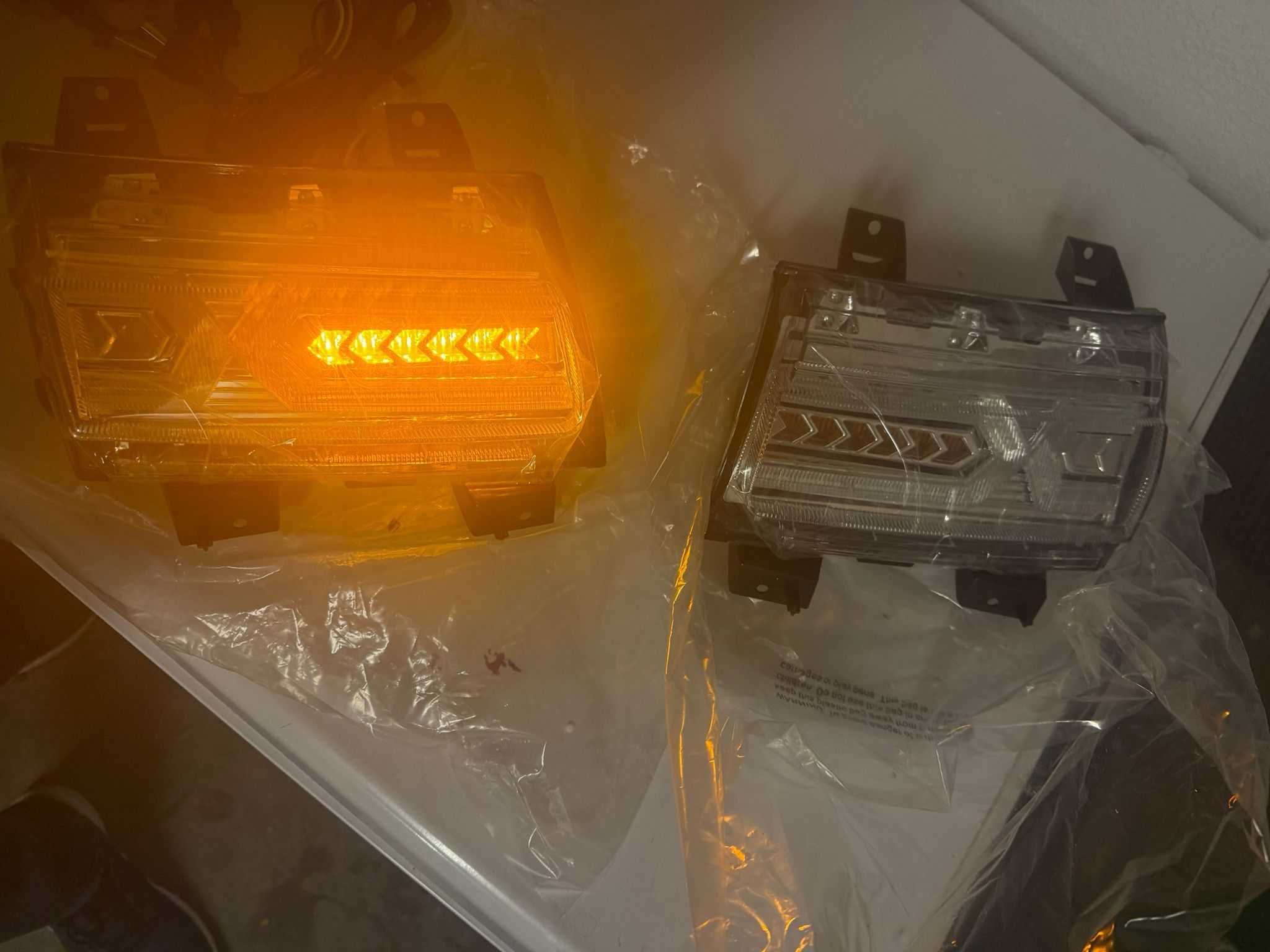 18-24 jeep gladiator /wrangler sequential turn signal led