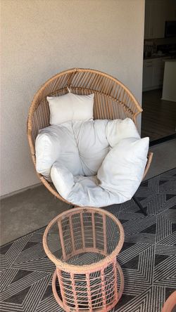 Comfy Patio Chair & Table