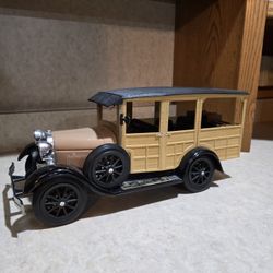 SEALED Jim Beam Ford Model A Decanter