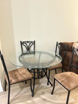 Round Glass Top Dining Table with 4 Chairs