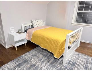 Full Size Bed Frame with Matteess