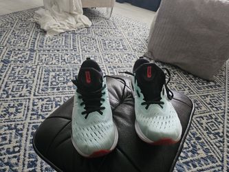 ASICS Men's NOVABLAST 2 Running Shoes Size 11.5