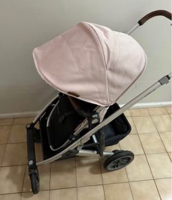 Uppa baby cruz v2 stroller