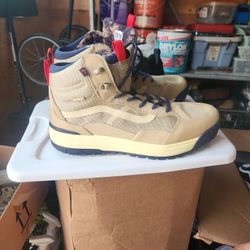 Vans Ultra Range Exo MTE
