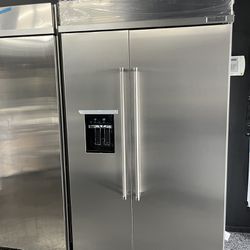 2023 Built In Kitchen Aid Side By Side 48” Fridge Ice And Water