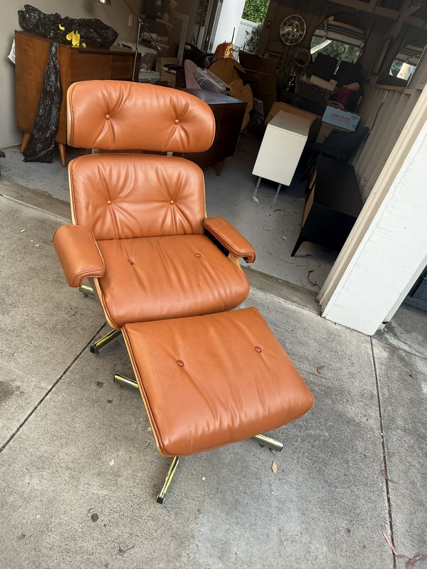 Gorgeous Vintage Eames Ply craft Chair Made In Italy