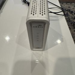 Arris SB8200 Modem