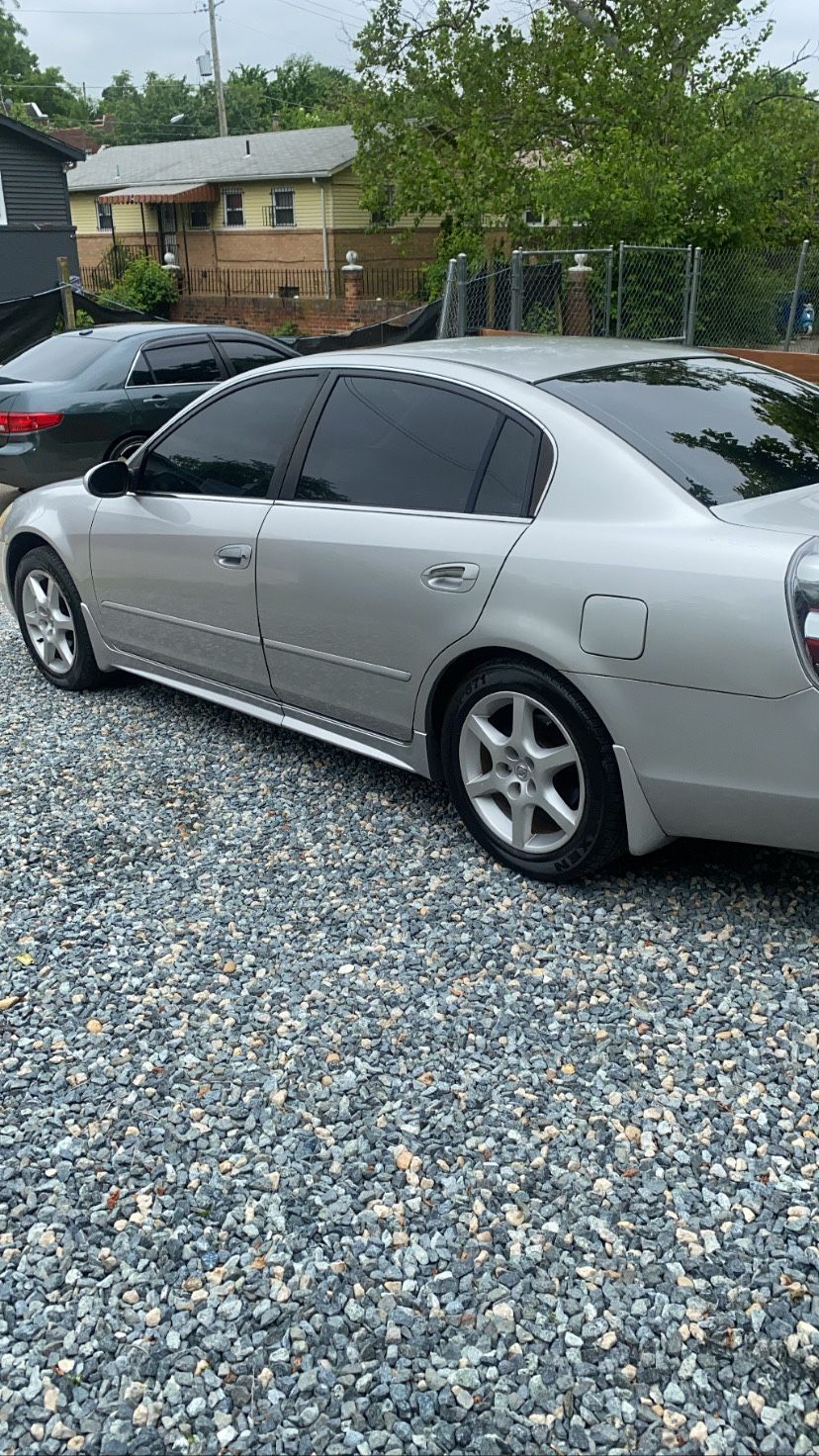 2005 Nissan Altima