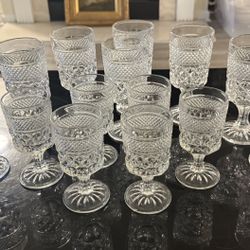 Vintage Anchor Hocking Wexford Waffle Pressed Glass Wine Glasses Lot Of 14