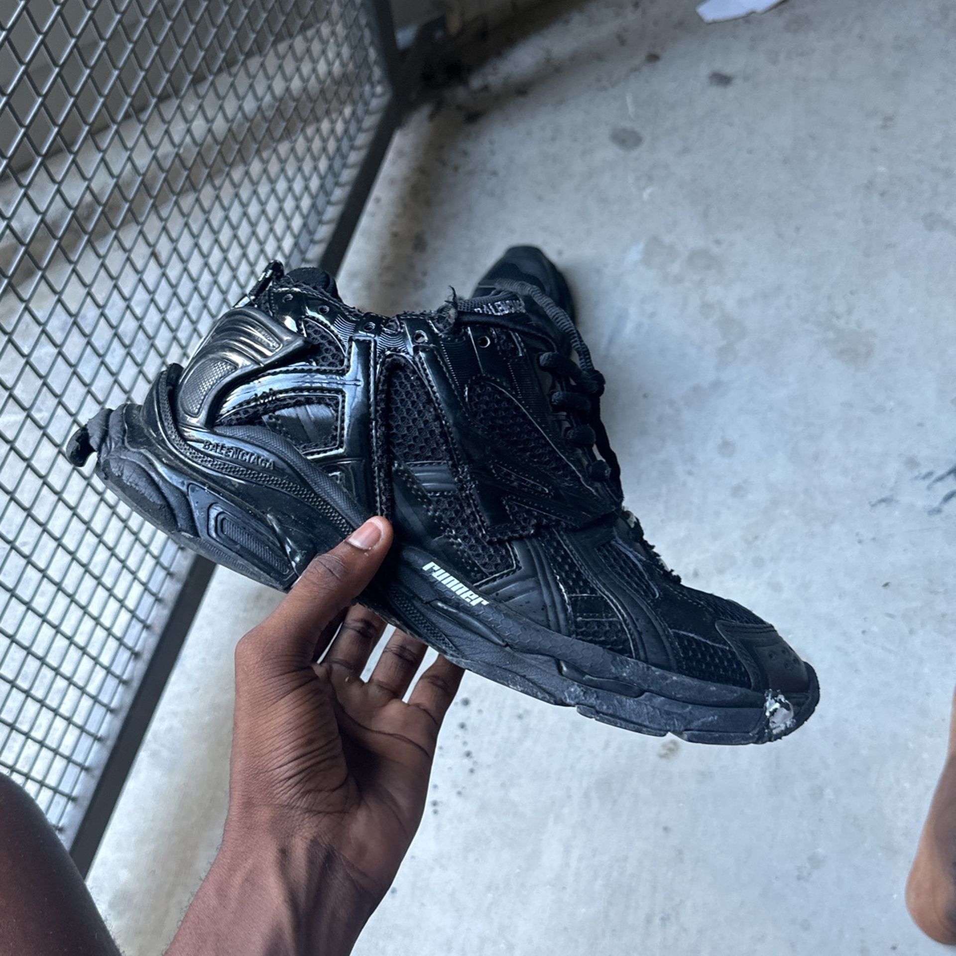 Triple Black Balenciaga Runner Size 44