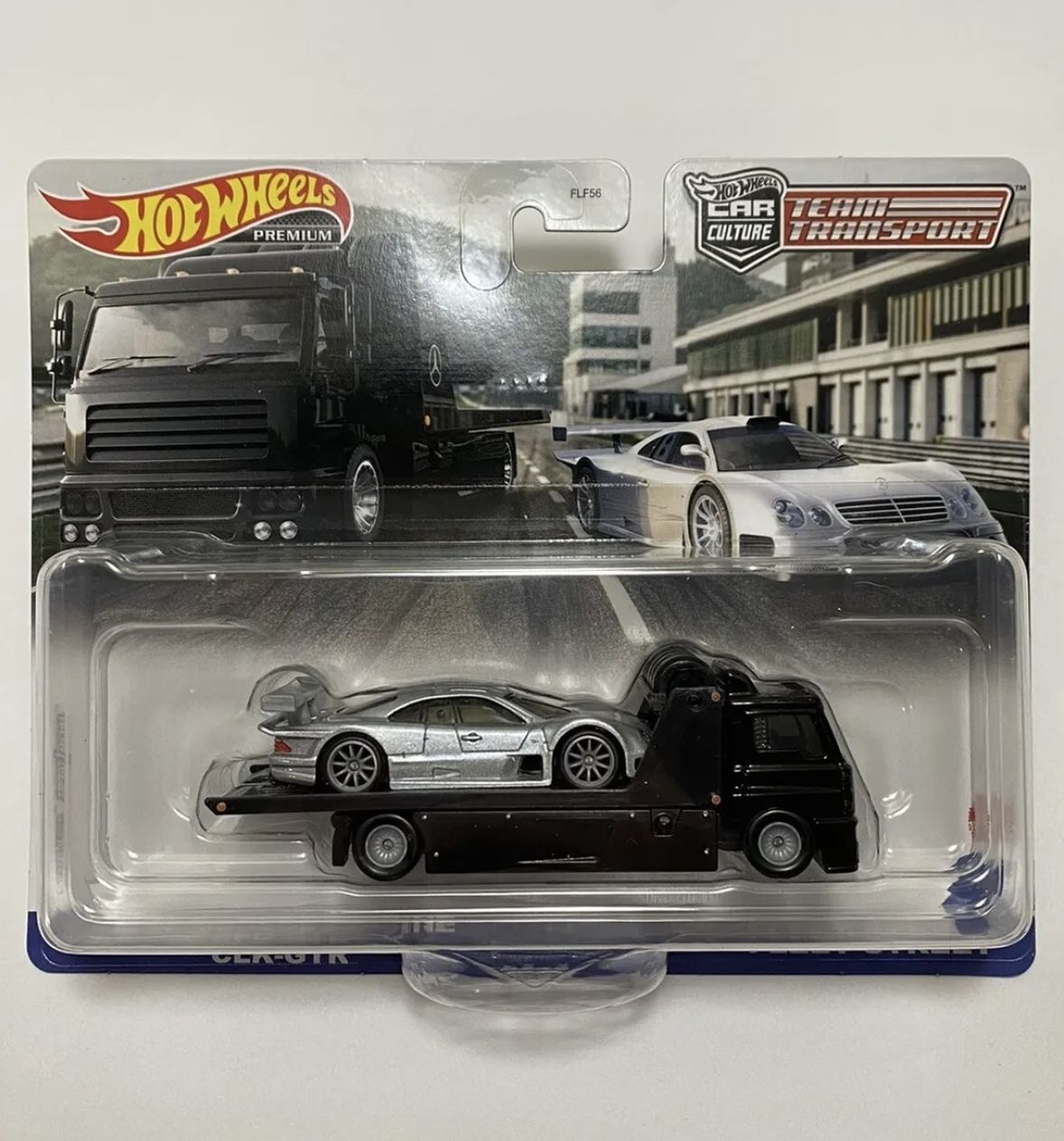 Hot Wheels Premium Car Culture Teams Transporter 1997 Mercedes-Benz CLK-GTR X Fleet Street
