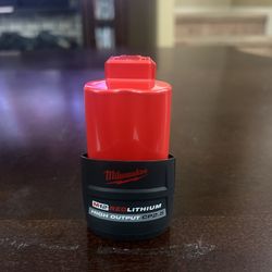 Milwaukee M12 High Output CP2.5 Battery