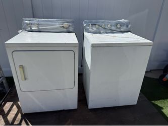 GE washer and dryer