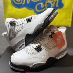 Jordan 4 Retro