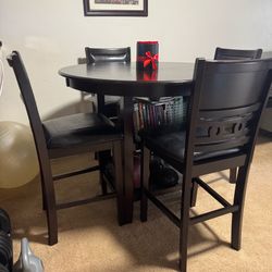 DINING TABLE SET